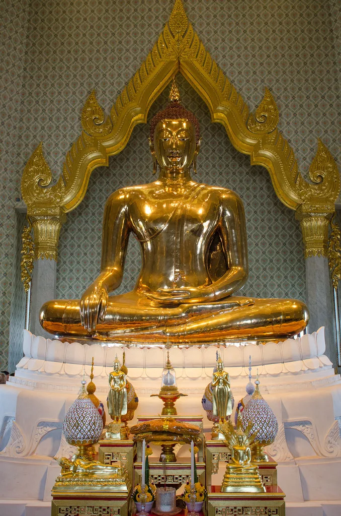 บทสวดมนต์ก่อนนอน — บทสรรเสริญพระรัตนตรัย (พุทธคุณ ธรรมคุณ สังฆคุณ)