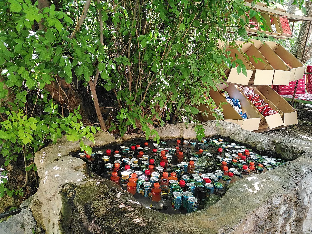 กว่าจะมาเป็น Coca-Cola — จากยาบำรุงในร้านขายยา สู่สงครามโคล่าที่ยังไม่จบ