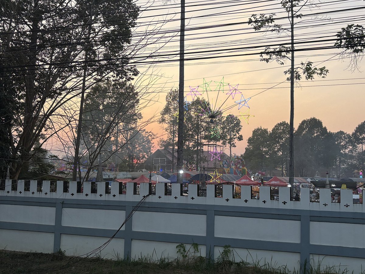 ประเพณีชักเย่อ — กีฬาวัดที่ทดสอบความสามัคคีของหมู่บ้าน