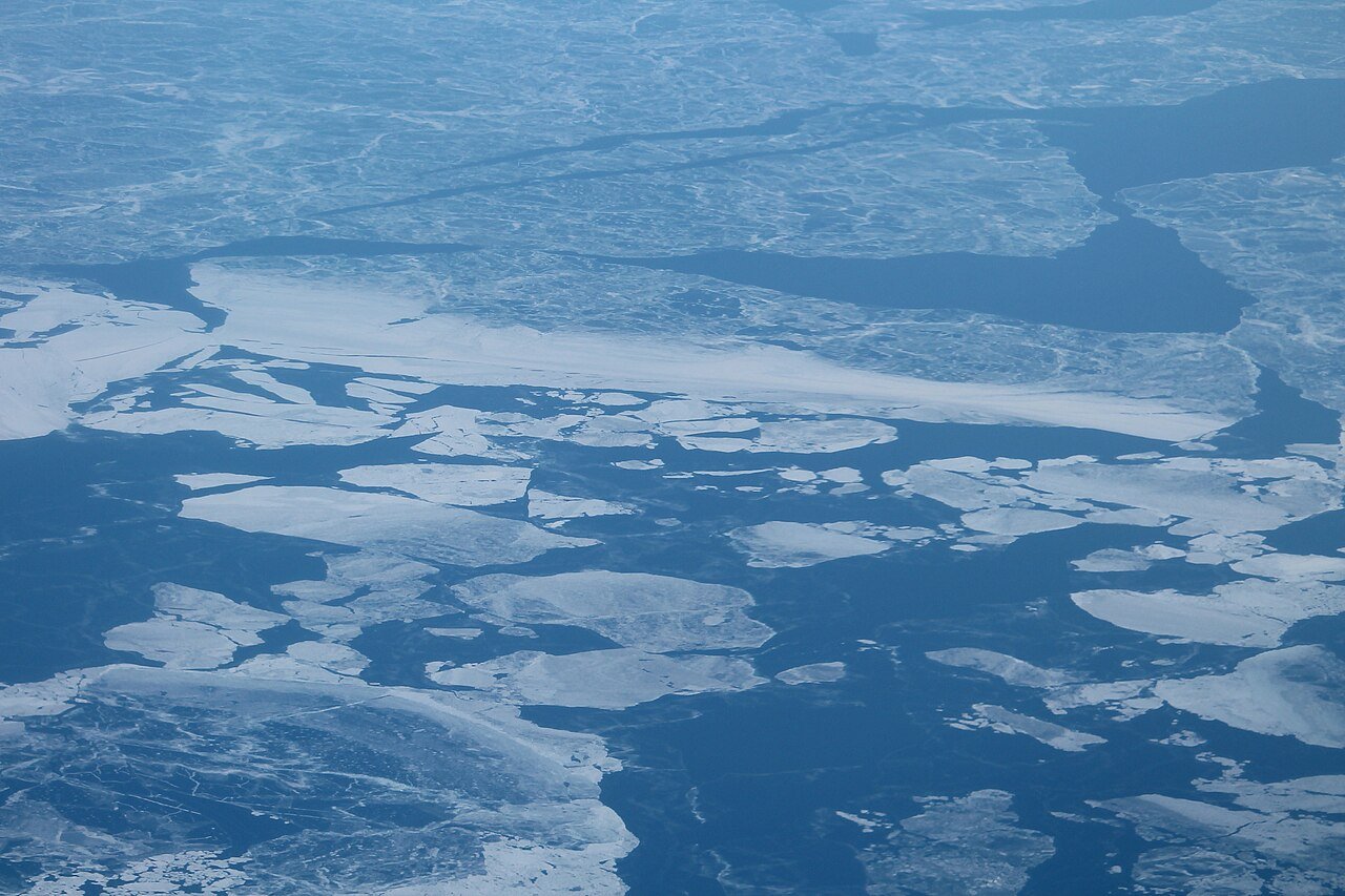 ภาพทางอากาศของทะเลสาบออนแทรีโอ