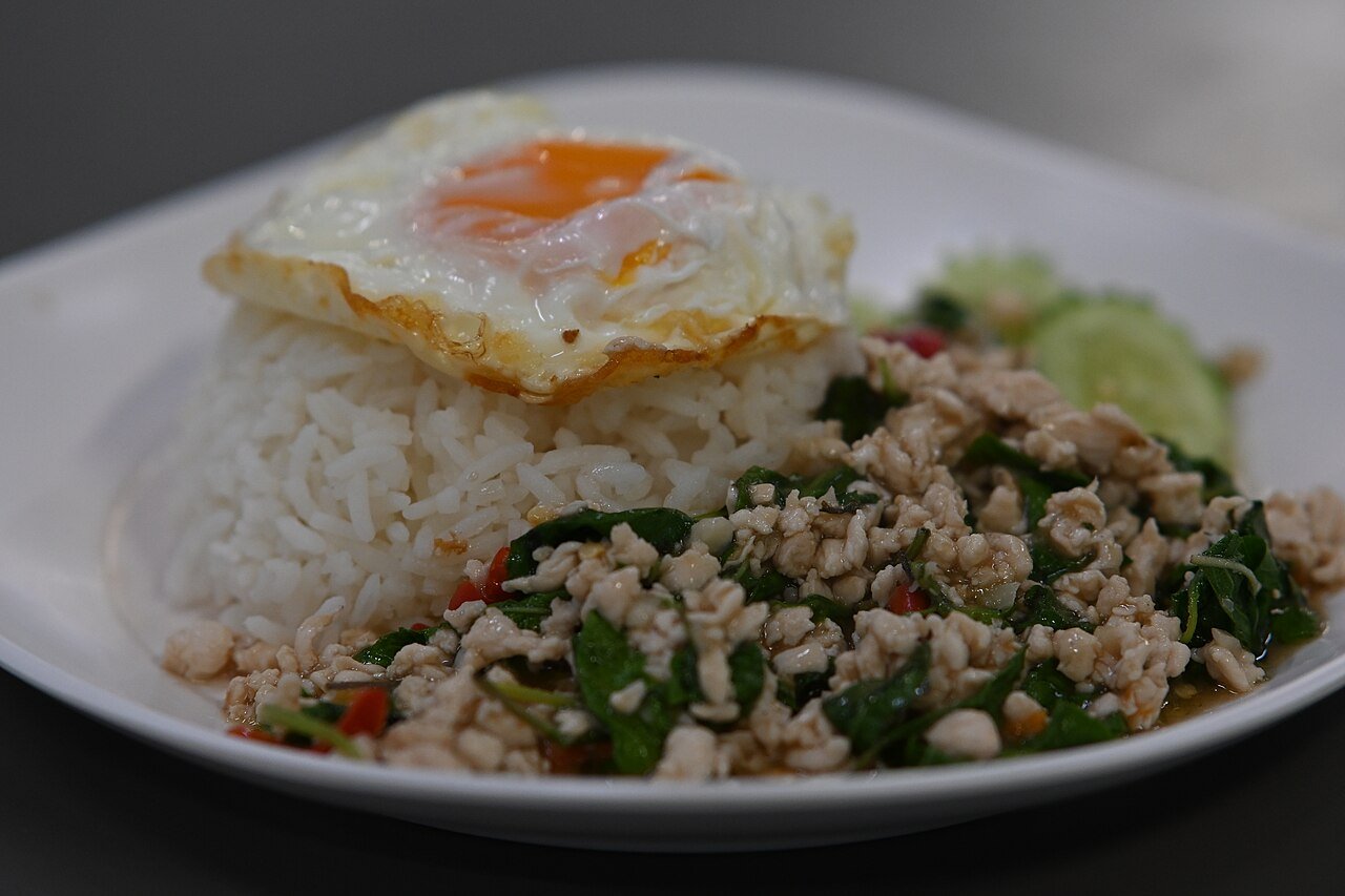 ข้าวสวยในจาน
