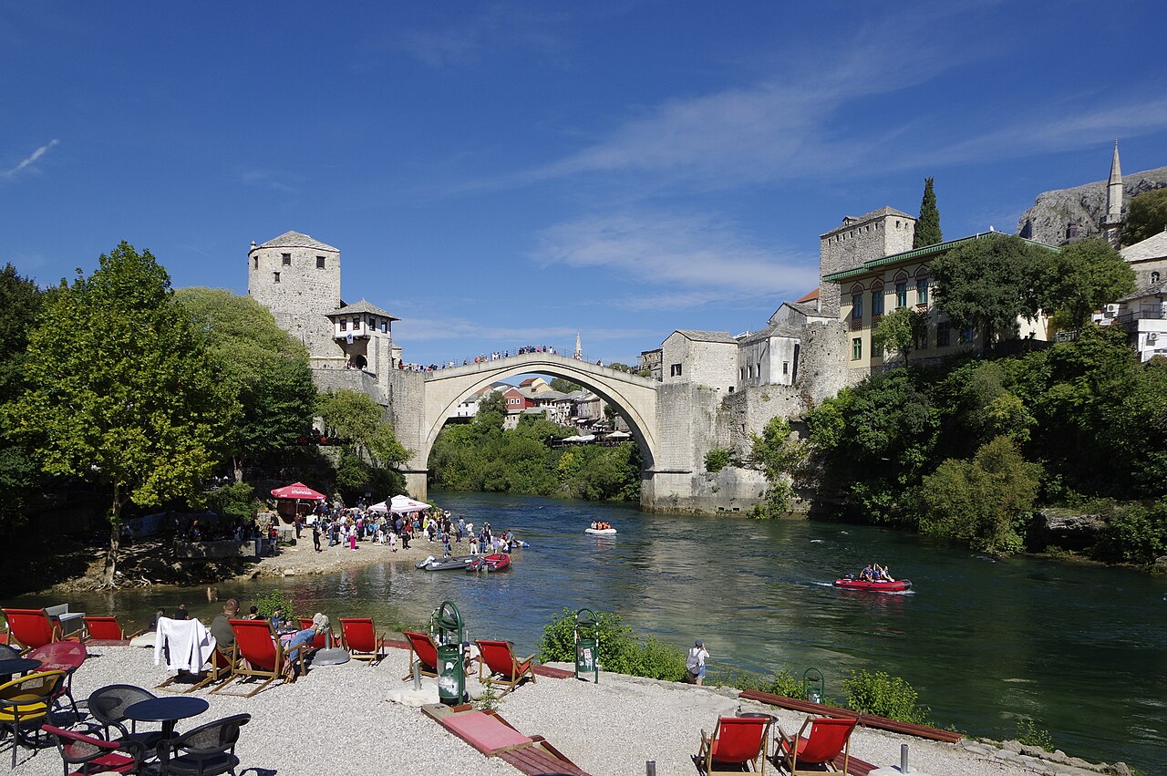 สิ่งมหัศจรรย์บอสเนียและเฮอร์เซโกวีนา (Bosnia and Herzegovina) — สะพานสตารีโมสต์ สะพานออตโตมันที่ถูกทำลายและสร้างคืน