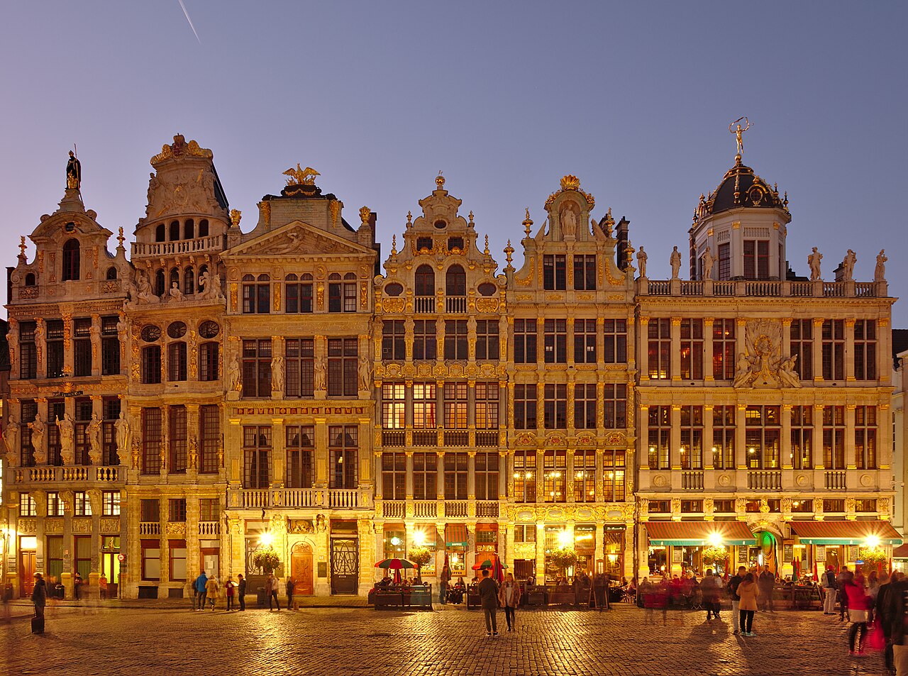 สิ่งมหัศจรรย์เบลเยียม (Belgium) — กร็องปลัส จัตุรัสที่ถูกยกให้สวยที่สุดแห่งหนึ่งของโลก