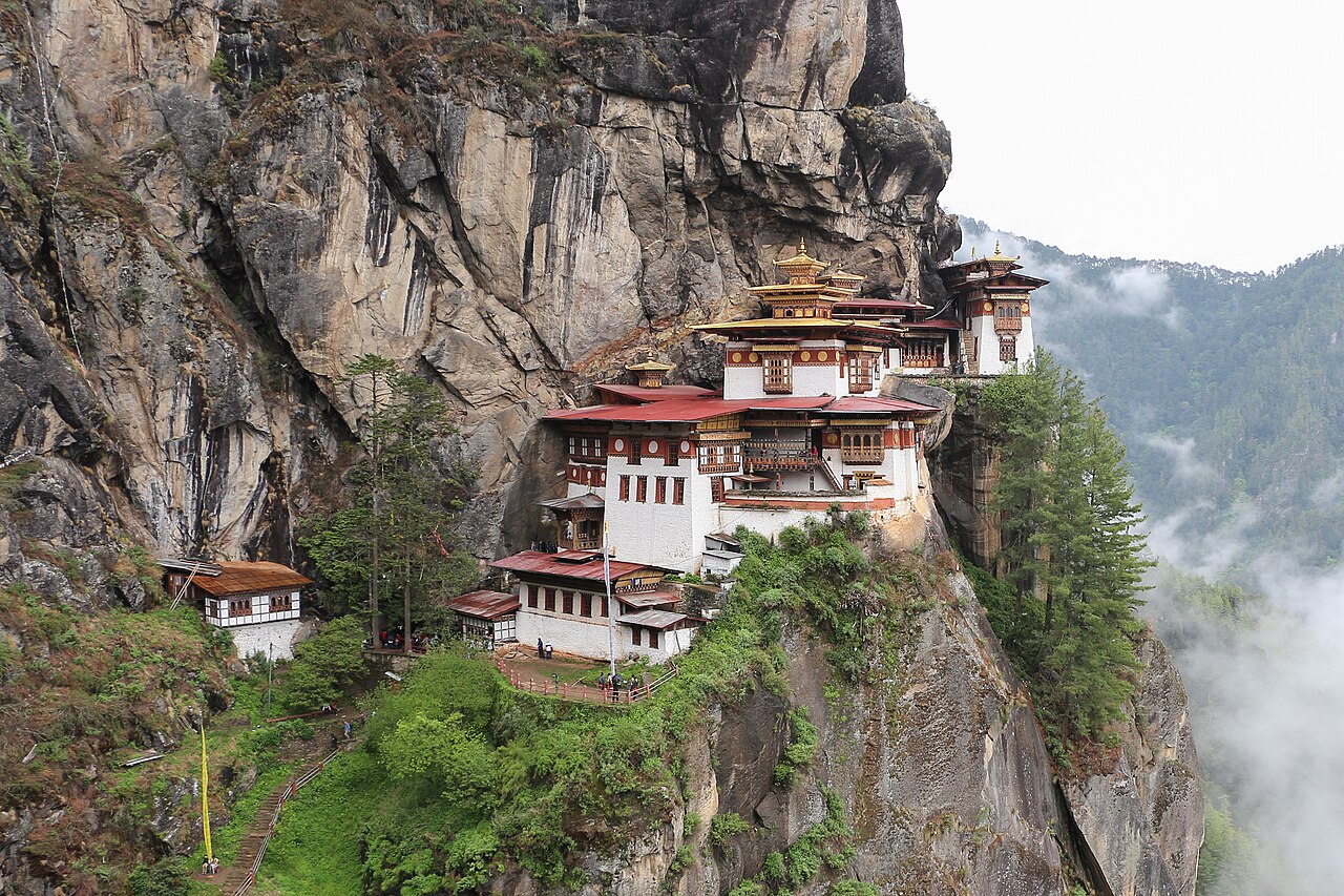 สิ่งมหัศจรรย์ภูฏาน (Bhutan) — วัดทักซัง “รังเสือ” บนหน้าผาสูง 900 เมตรเหนือหุบเขาพาโร