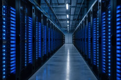 Data Center คืออะไร — ประโยชน์ ผลได้ผลเสีย สิ่งที่เกิด และผลกระทบ